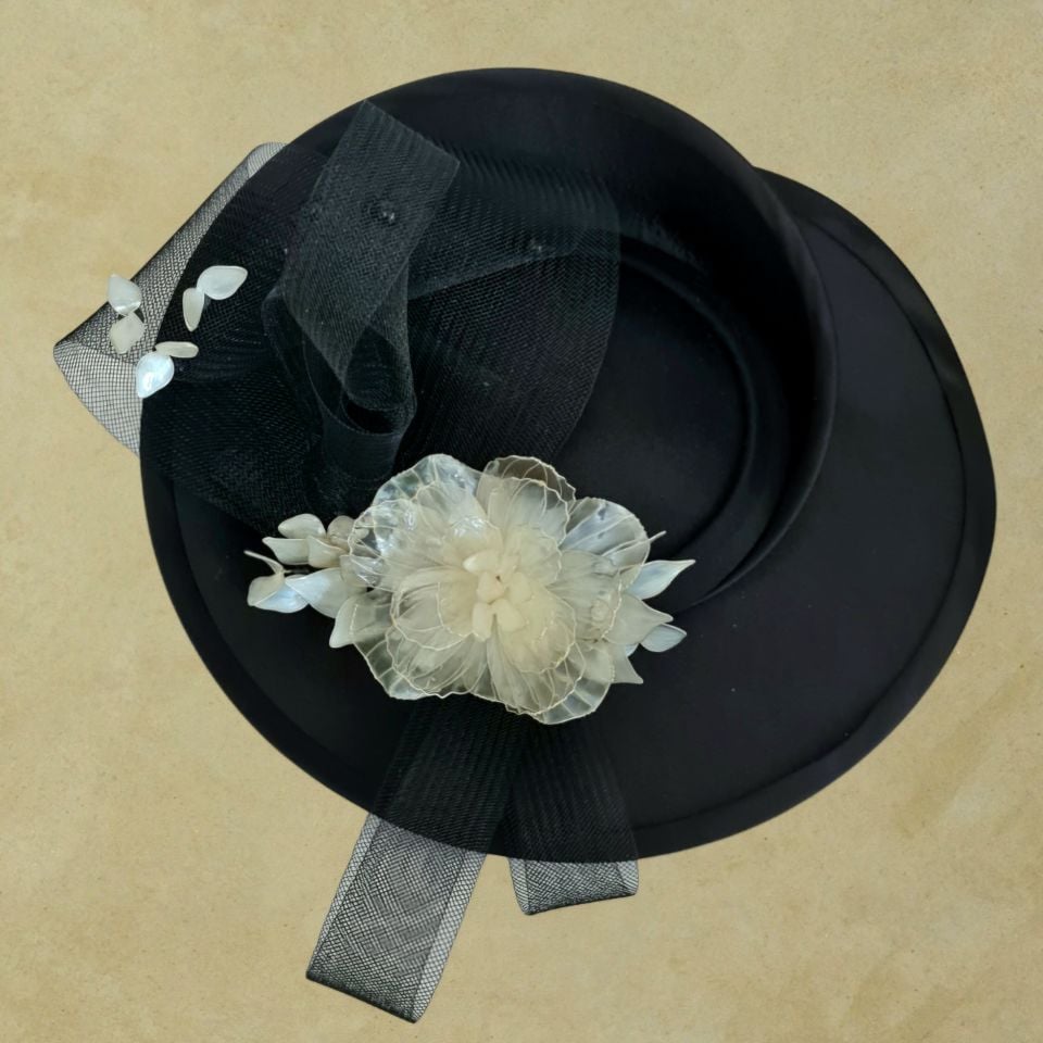 Esta Siyah Renk Vualet 30 cm