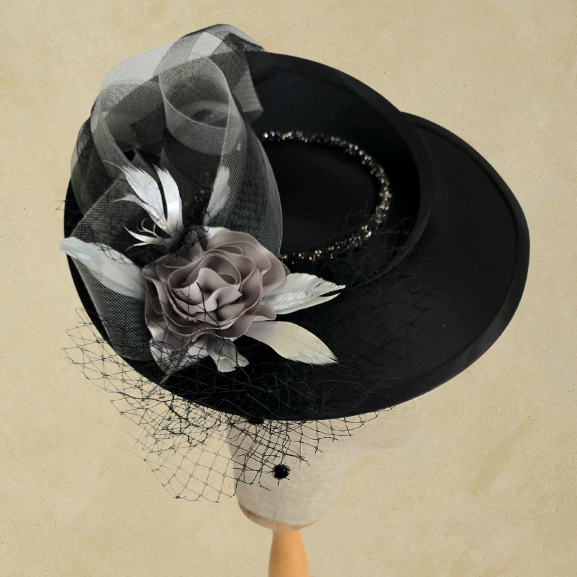 Esta Siyah Gri Renk Vualet 30 cm