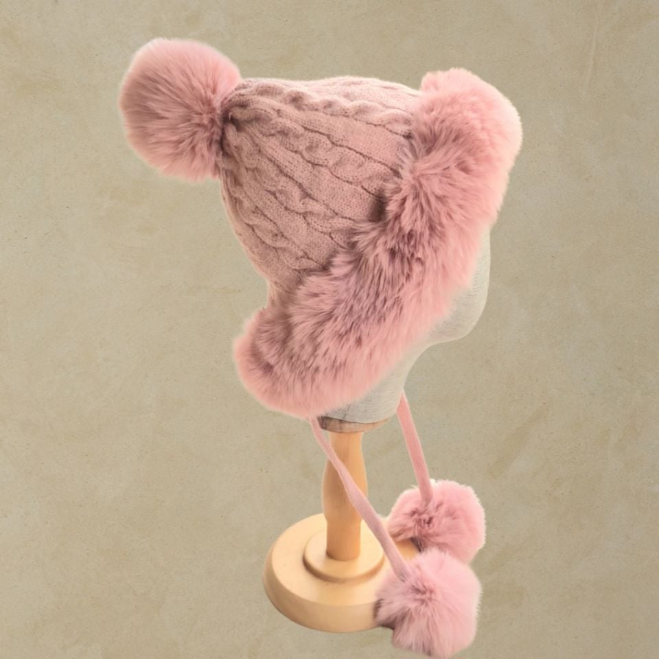 Lona Pembe Renk Ponponlu Şapka