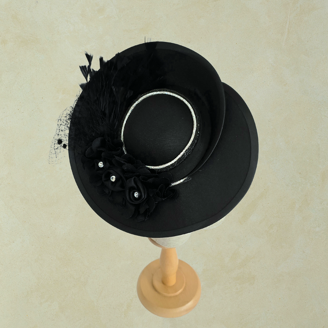 Esta Siyah Renk Vualet 30 cm