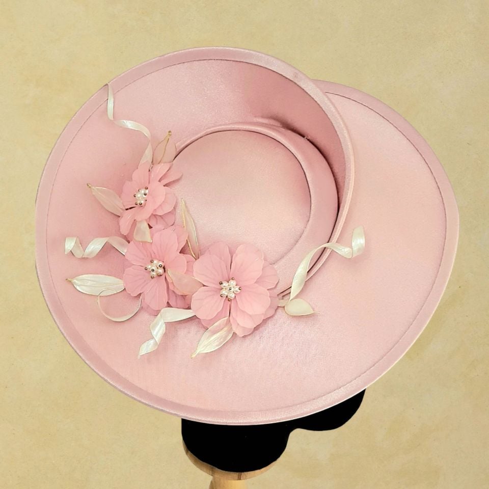 Esta Pembe Renk Vualet 30 cm Özel Şapka Kutulu