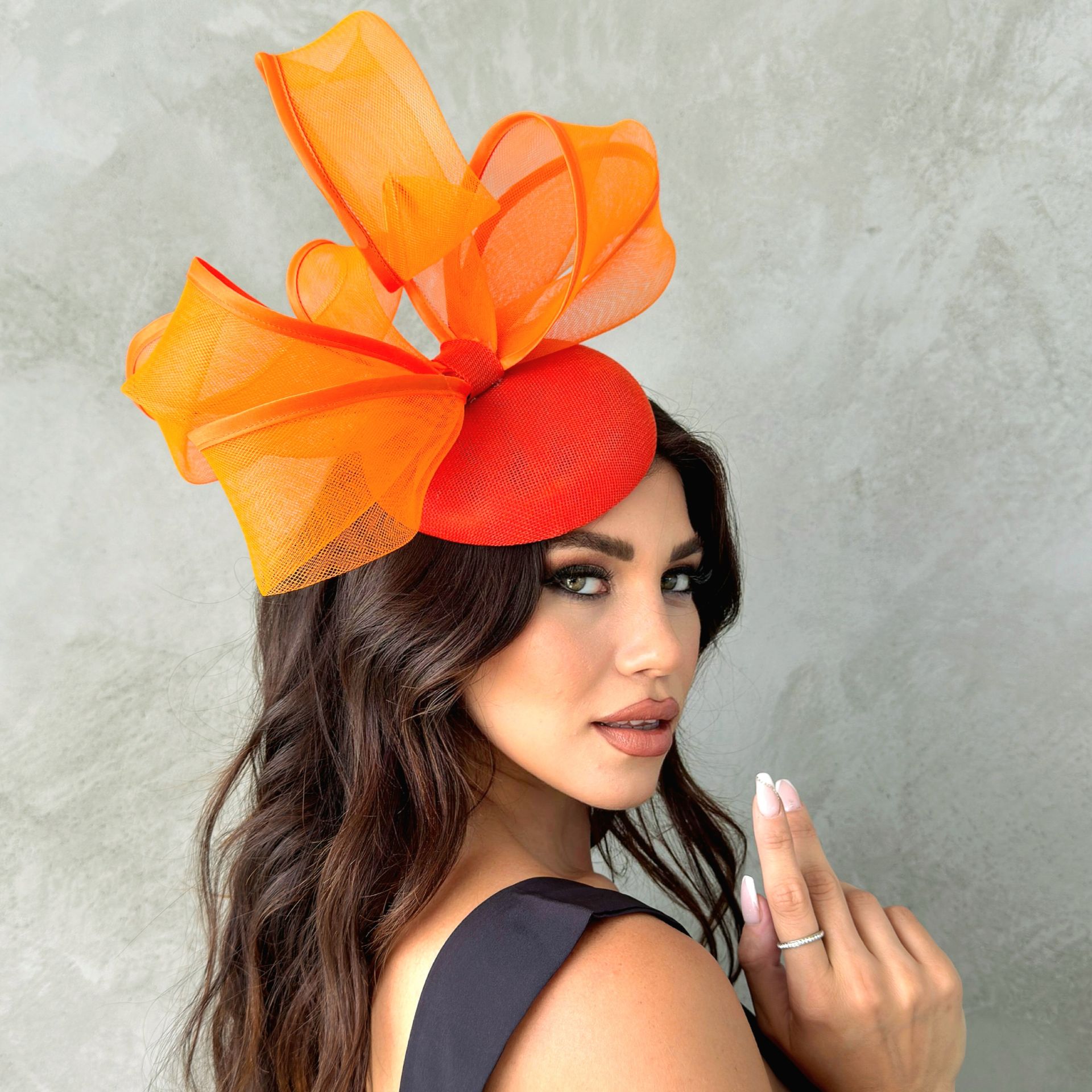 Ann Turuncu Renk Vualet 20 cm