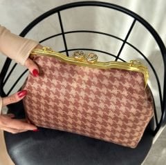 Coco Model Tarçın Capicino Renk Kazayağı Desenli Kumaş Tasarım Çanta