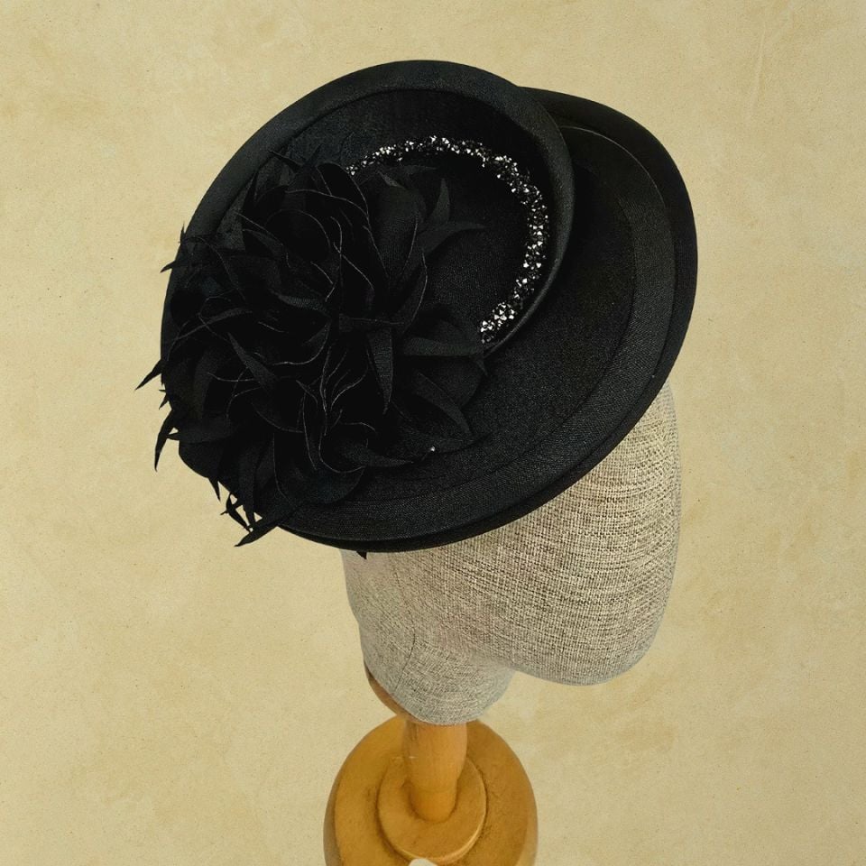 Reneta Siyah Renk Renk Vualet 20 cm