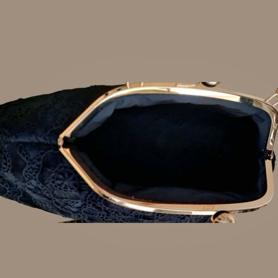 Topuz Model Siyah Renk Güpür Dantel Kumaş  Tasarım Çanta