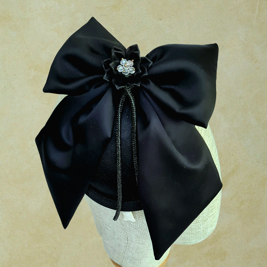 Hazel Siyah Renk Vualet 20 cm