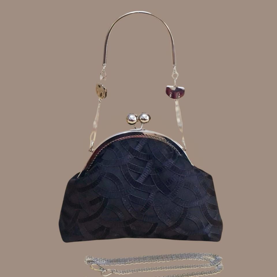 Topuz Model Siyah Renk Brode Kumaş  Tasarım Çanta