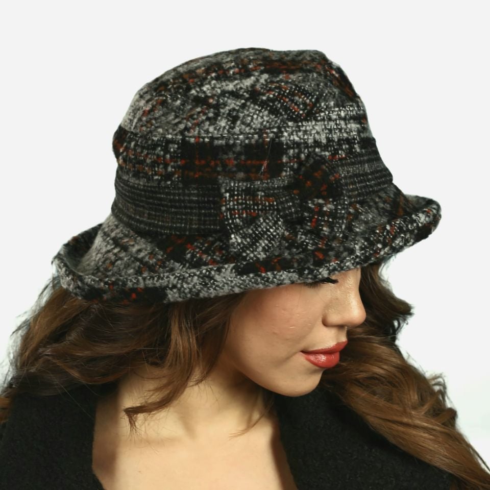 Pamela Siyah Renk Desenli  Şapka