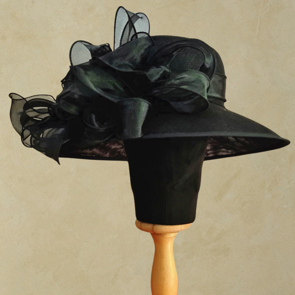 Dawn Siyah Renk Elegan Şapka  45 cm