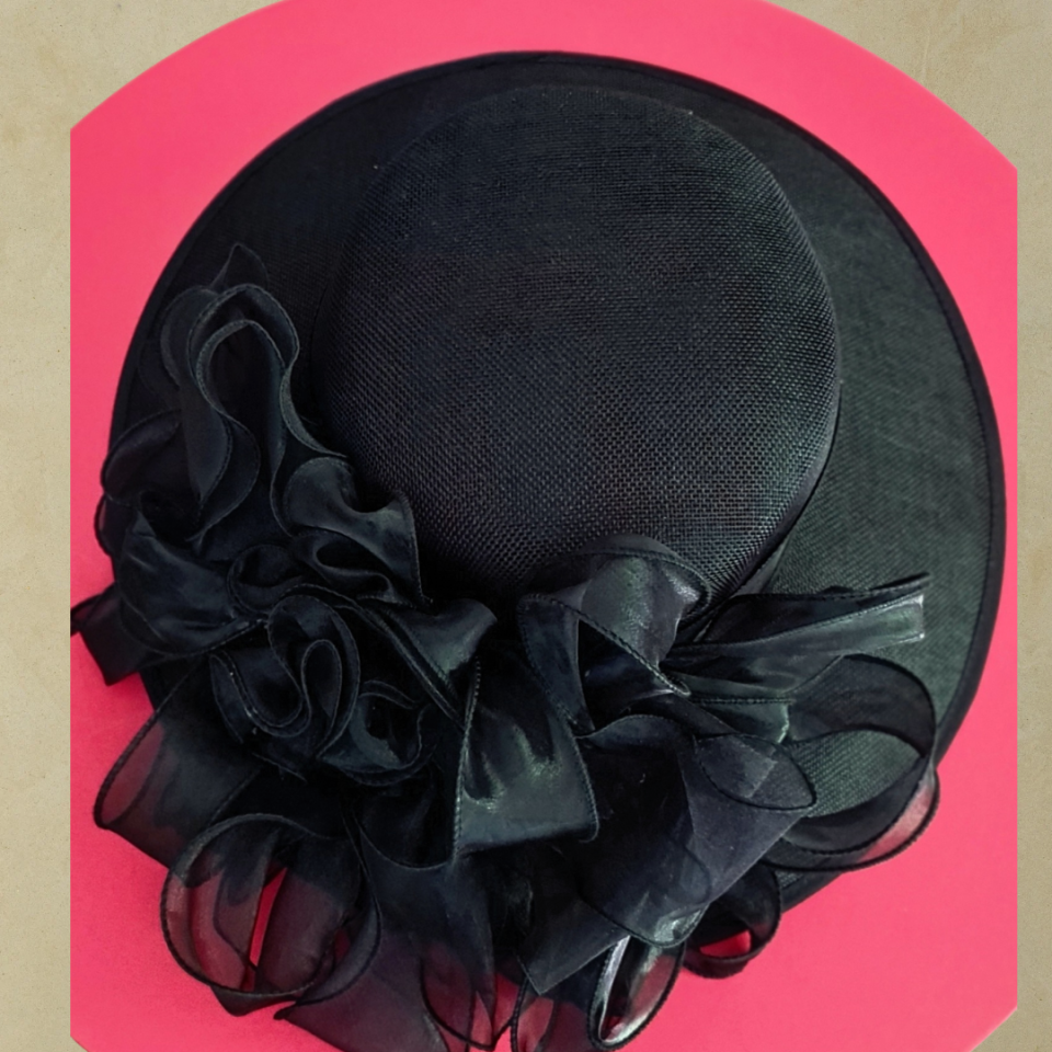 Dawn Siyah Renk Elegan Şapka  45 cm