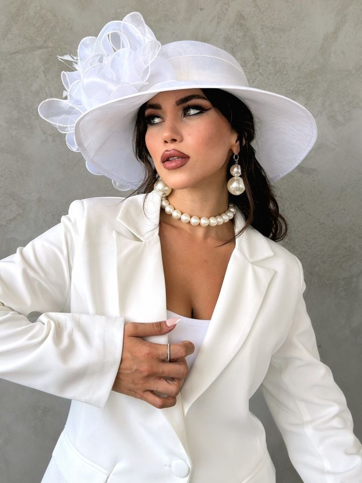 Dawn Beyaz Renk Elegan Şapka 45 cm