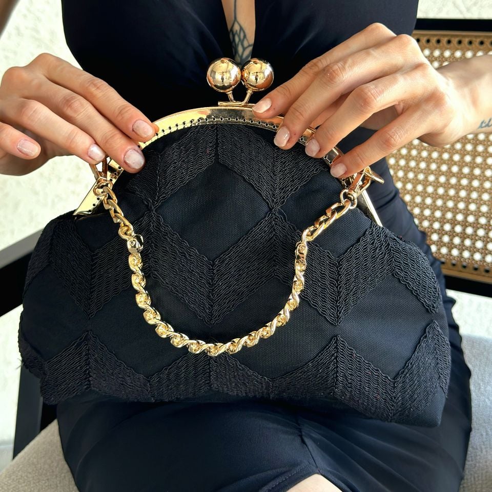 Topuz Model Siyah Brode Kumaş Tasarım Çanta