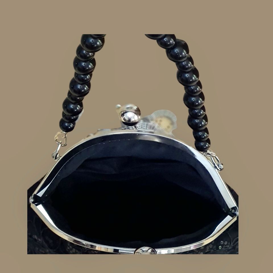 Topuz  Model Siyah Renk Dantel Kumaş Tasarım Çanta