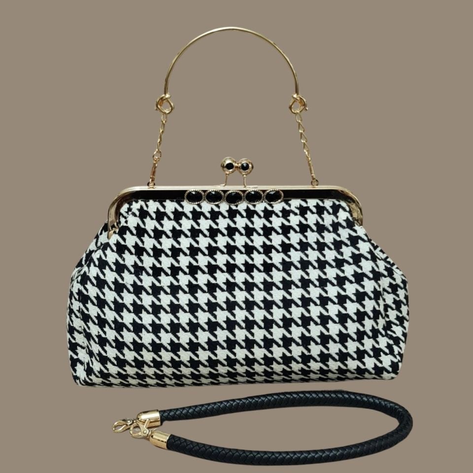 Coco Model Siyah Beyaz Renk Kazayağı Desenli Kumaş Tasarım Çanta