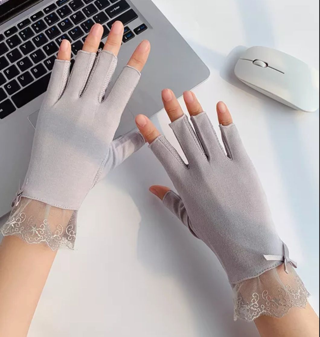 Gri Pamuklu Yarım Parmak Sürüş Eldiveni