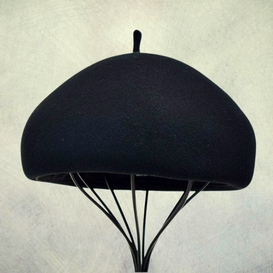 Nomi Siyah Renk Şapka