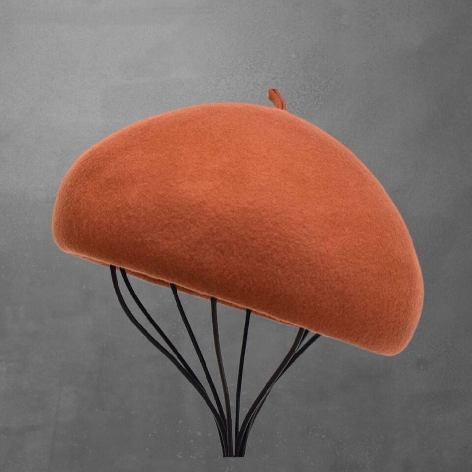 Nomi Pas Renk Şapka