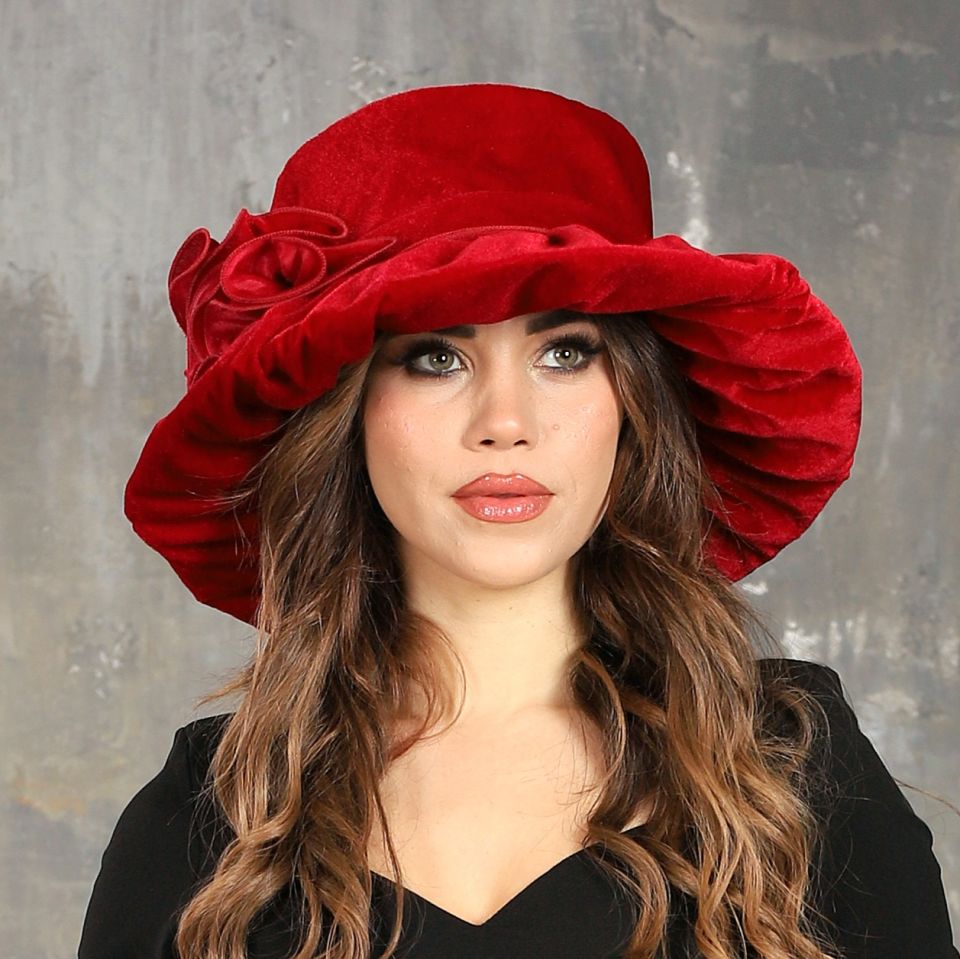 Rebecca Kırmızı Renk Derby  Şapka