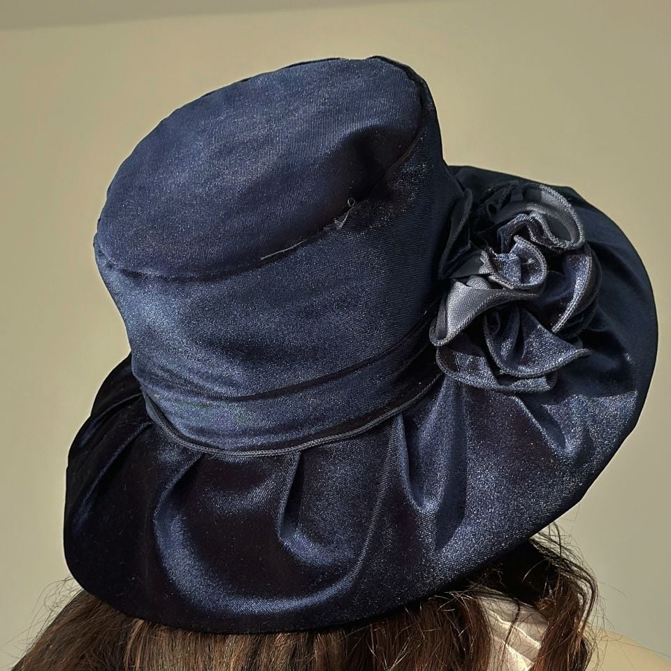 Rebecca Lacivert  Renk Derby  Şapka