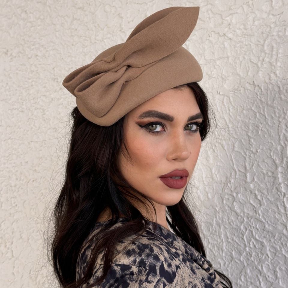 Lori Camel Renk Vualet Şapka 25 cm