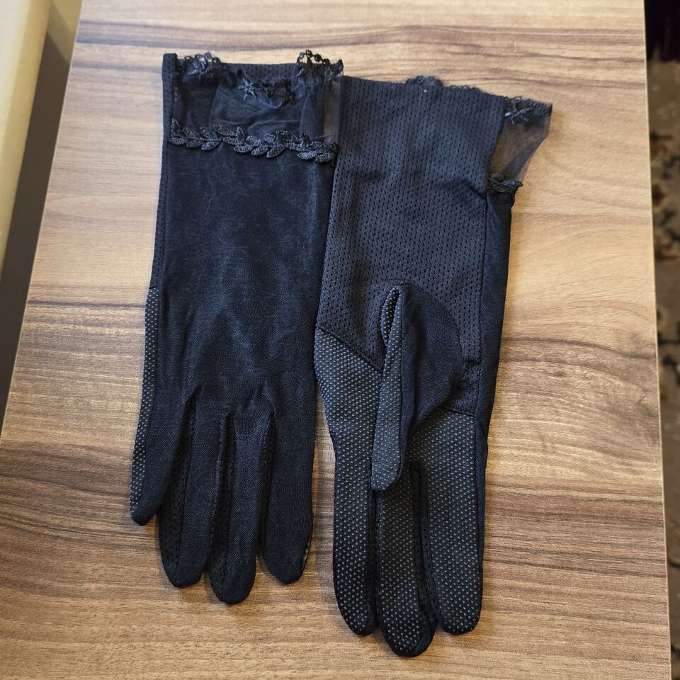 Siyah Renk Sürüş Eldiveni