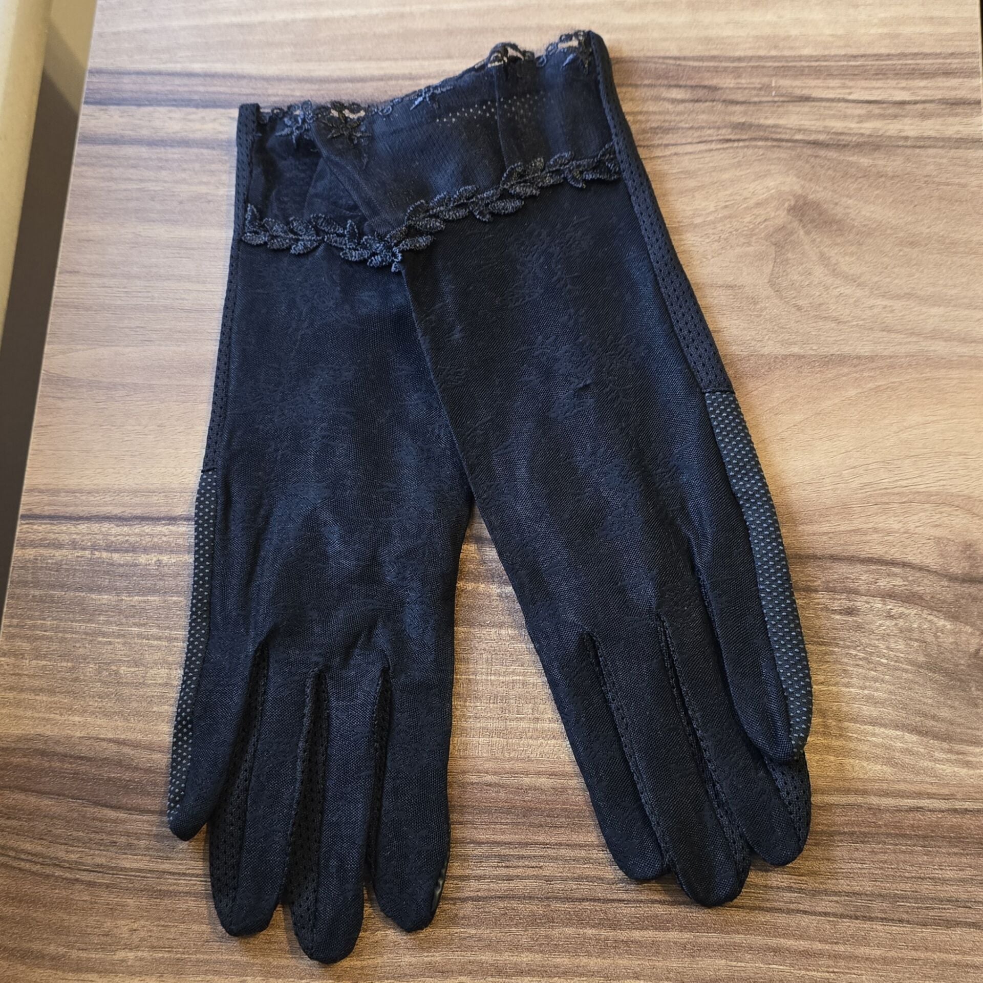 Siyah Sürüş Eldiveni