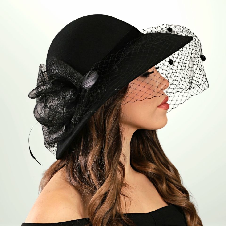 Gemma Siyah Renk Derby Şapka Tül peçeli