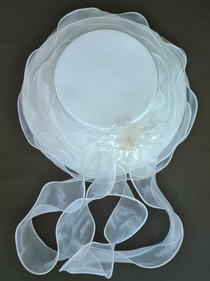 Adel J  İnci Beyaz Vualet Şapka  35 cm