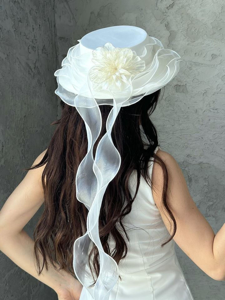 Adel J  İnci Beyaz Vualet Şapka  35 cm