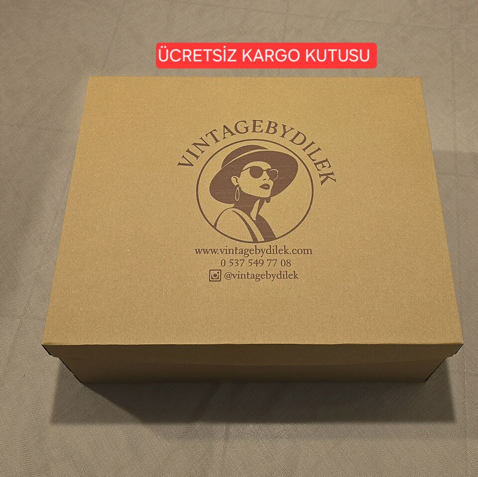 Edna Lacivert Renk Vualet Şapka