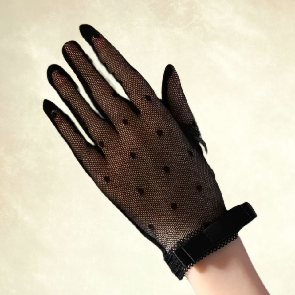 Barones Siyah Renk Biyeli Dantel Eldiven