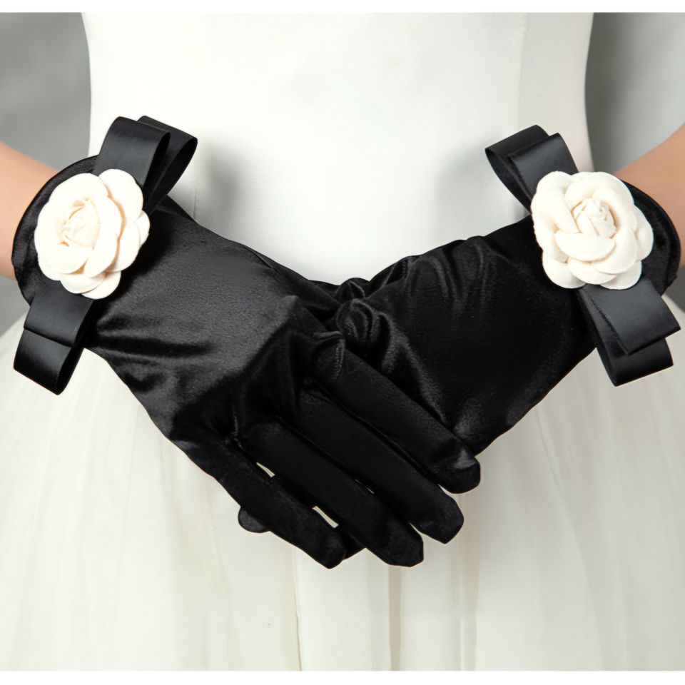 Düşes Siyah Güllü İpek Saten Eldiven