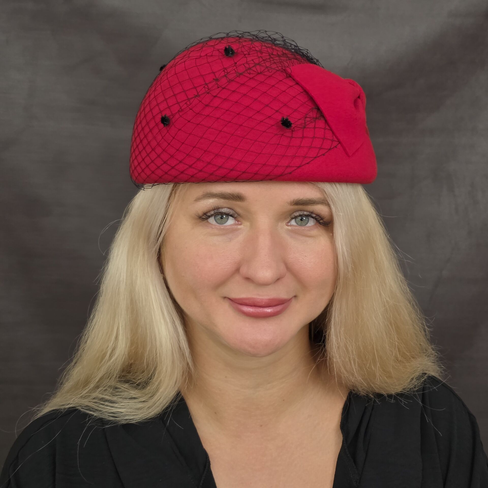 Pam Kırmızı Renk  Kafes Model Şapka