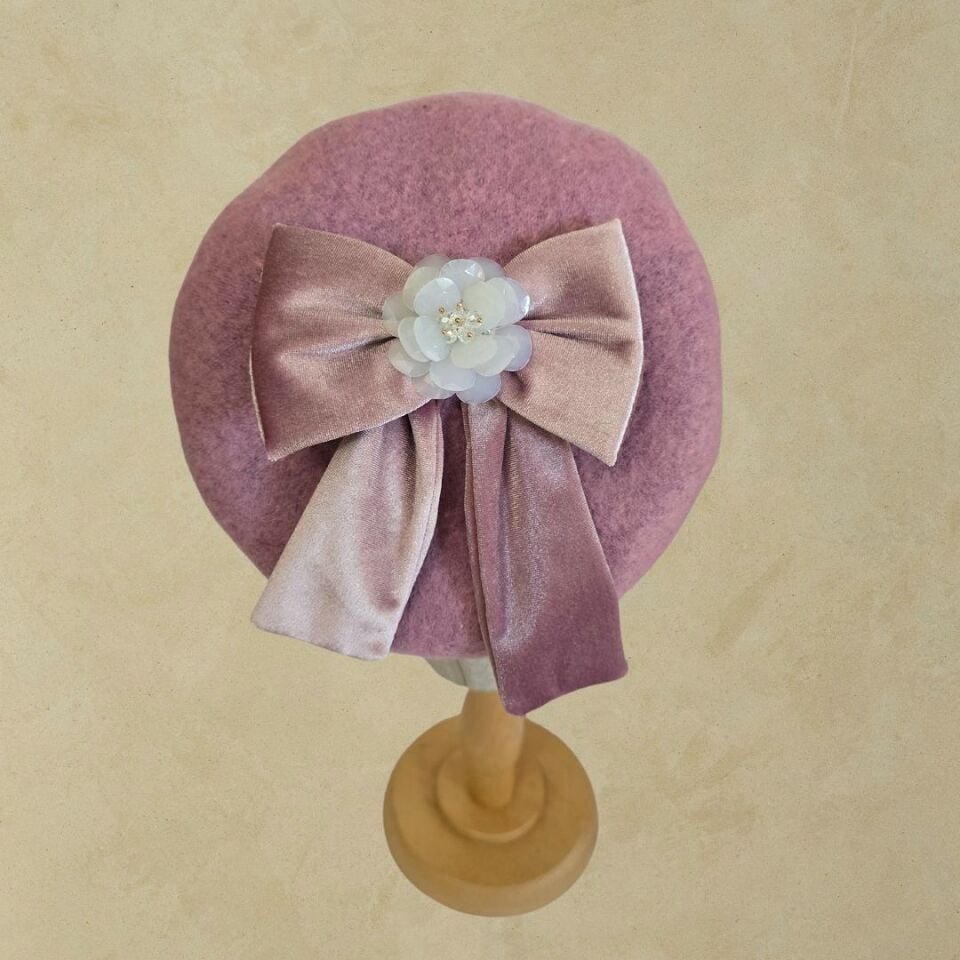 Amata Lavanta Renk Ressam Bere Yetişkin Boy