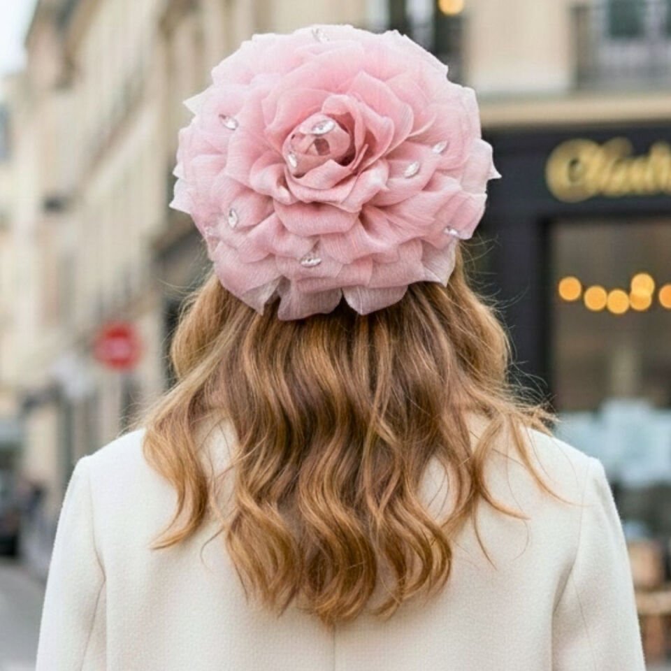 Amata Pembe  Renk Ressam Bere Yetişkin Boy