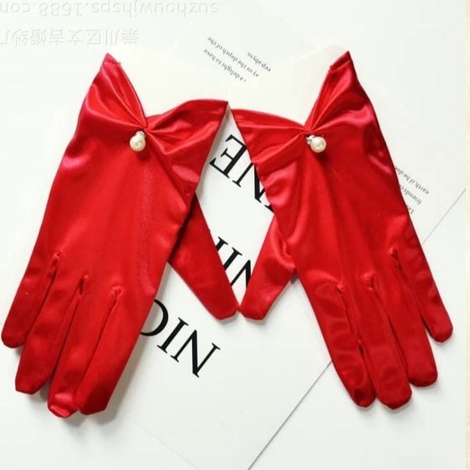 Opera Kırmızı Saten Eldiven