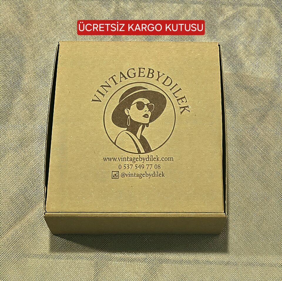 Vafara Asimetrik Lacivert Renk Kaşe Kumaş Şapka