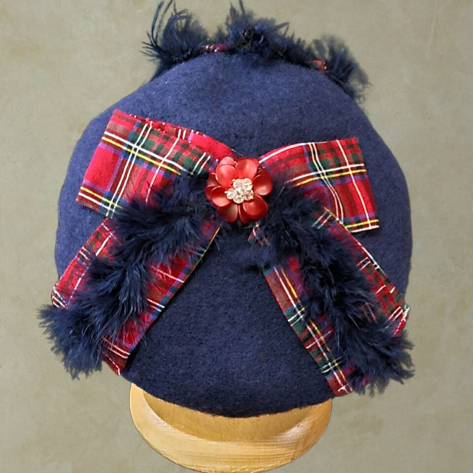 Amata Lacivert Renk Ressam Bere Yetişkin Boy