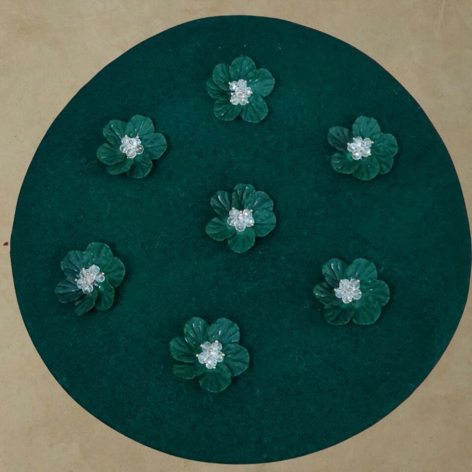 Amata Yeşil Renk Ressam Bere Yetişkin Boy