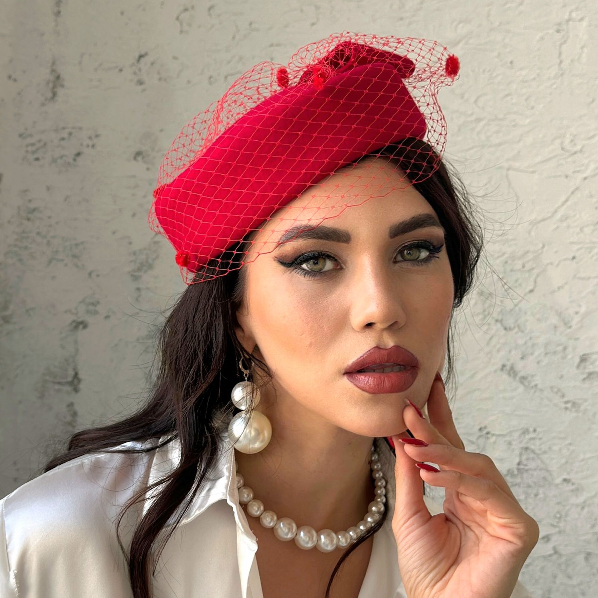 Kate Kırmızı Renk Vualet Şapka