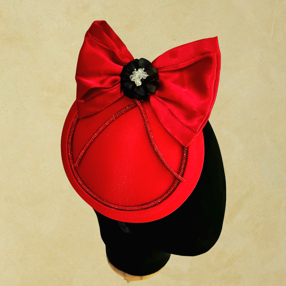 Hazel Kırmızı Renk Vualet 20 cm