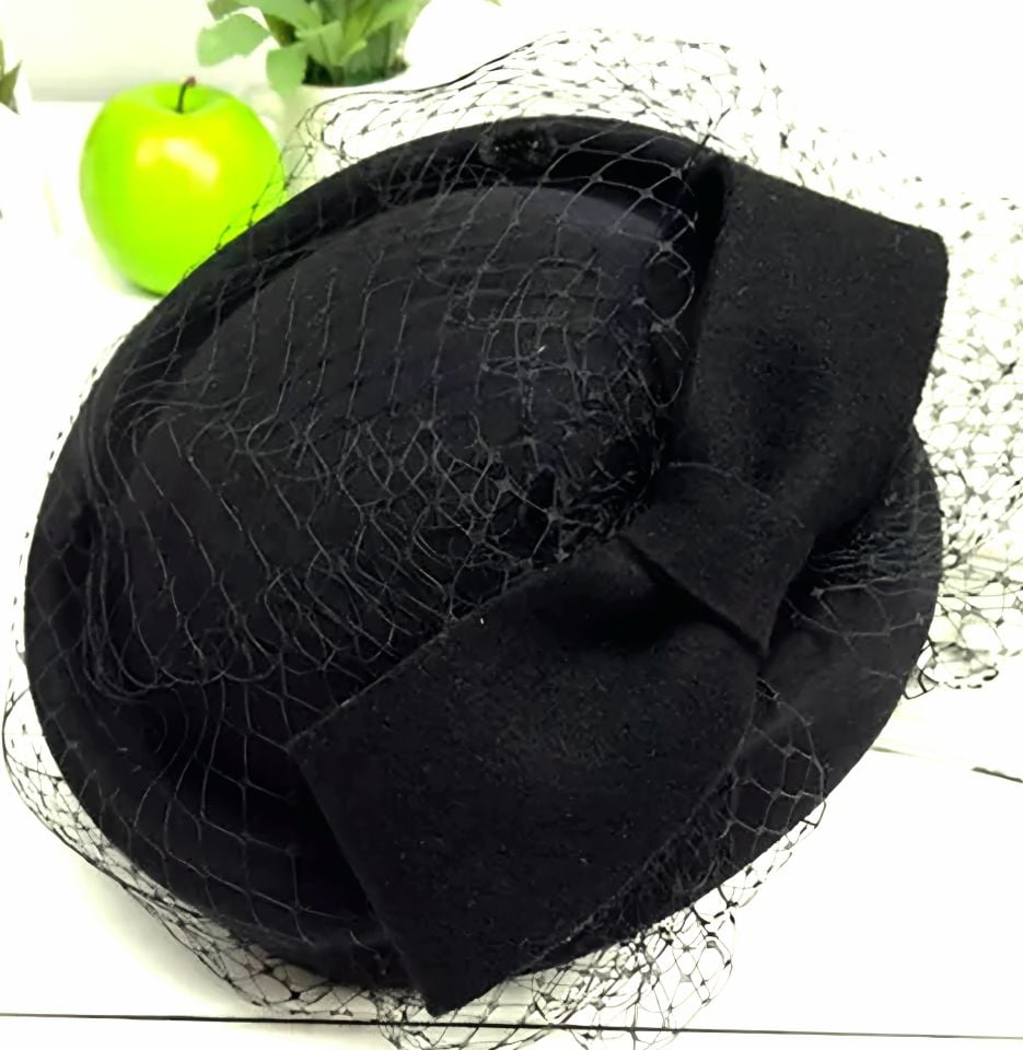 Kate Siyah Renk Vualet Şapka