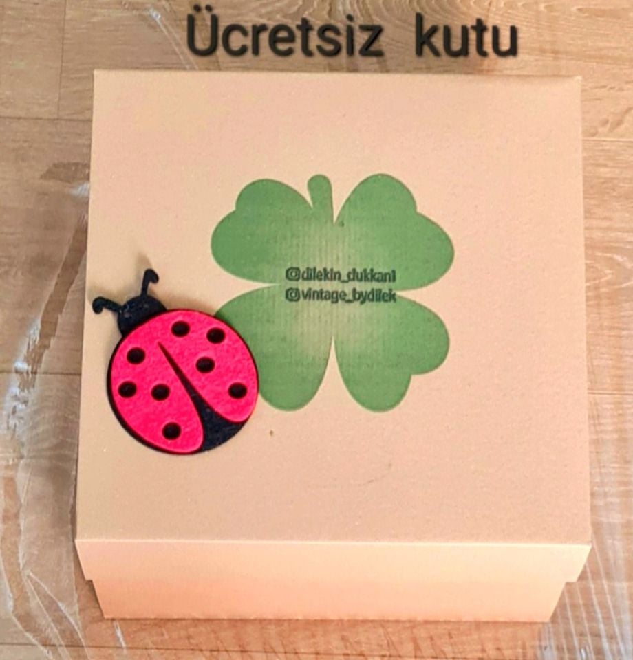 Kate Siyah Renk Vualet Şapka