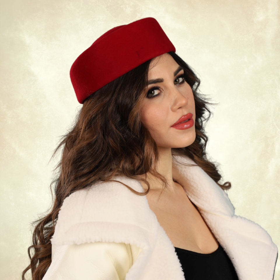 Hostes Bordo Renk Vualet  Şapka