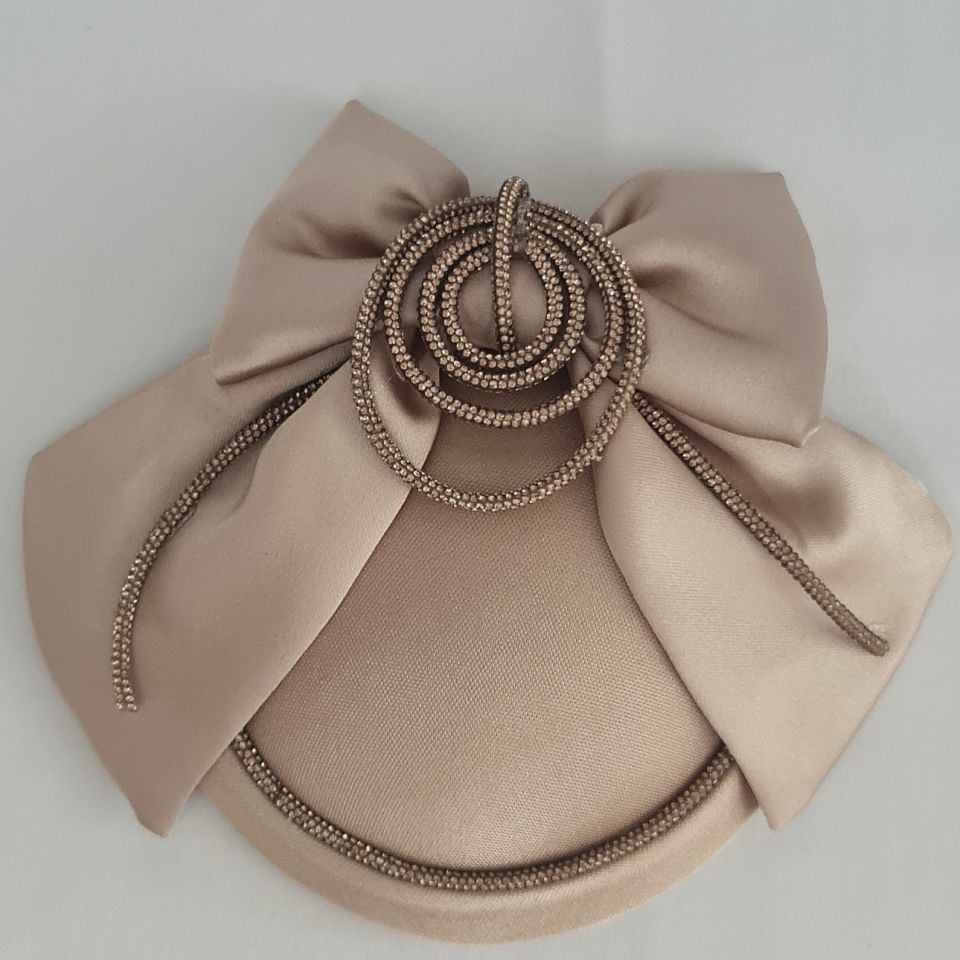 Hazel Gold Bej Renk Vualet 20 cm