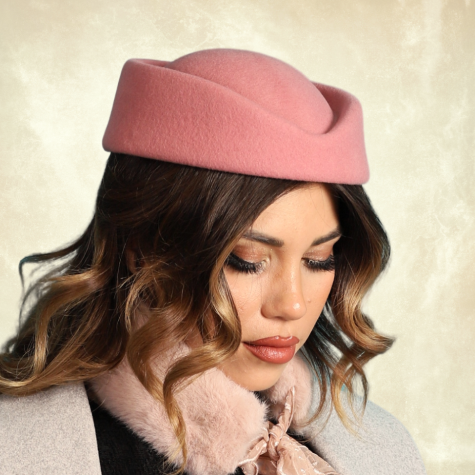 Hostes Pudra Pembe Renk Vualet Şapka 23 cm