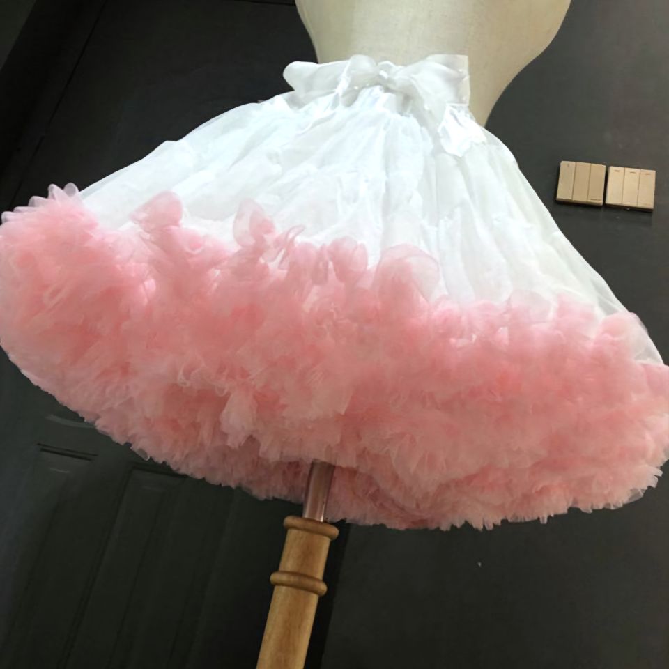 Lady Beyaz Pembe Renk Volanlı Jüpon 45 cm
