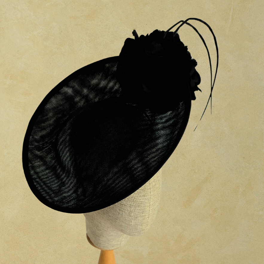 Kate Siyah Renk Vualet Şapka 30 cm