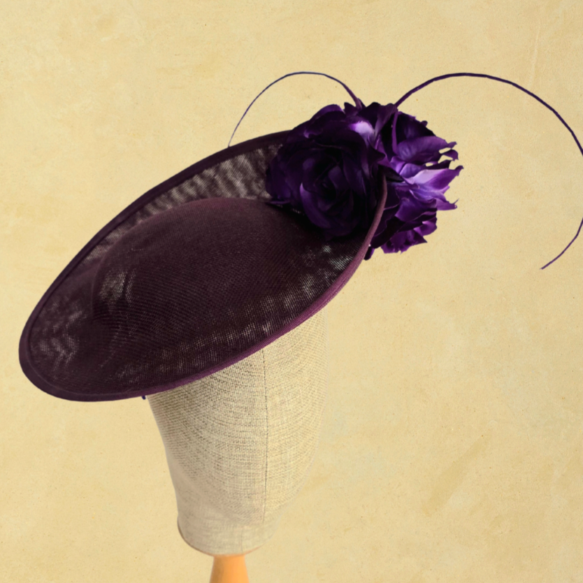 Kate Mürdüm Renk Vualet Şapka 30 cm