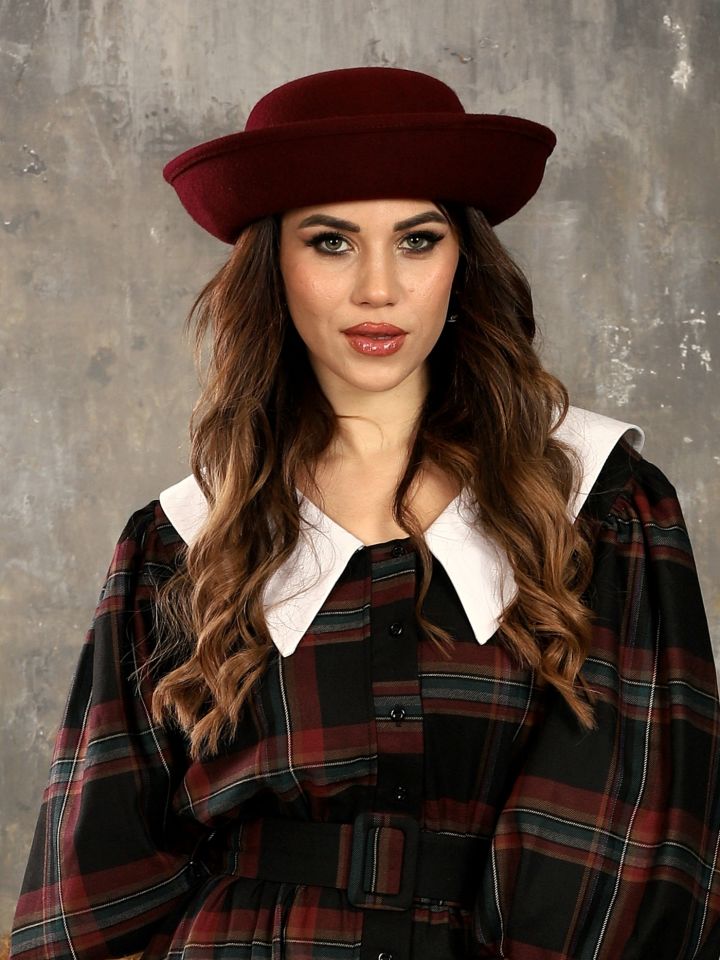 Hepburn Bordo Renk  Şapka